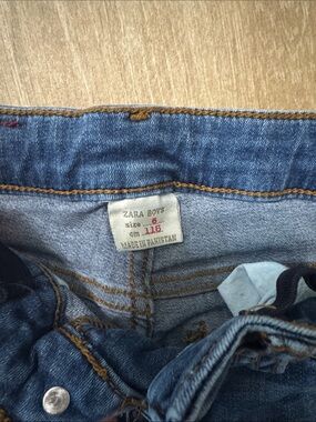 Zara Boys Dark Blue Distressed Women's Skinny Jeans